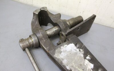 Schmiedeschraubstock 135 mm von unbekannt - Spannweite 150 mm – Bild 3