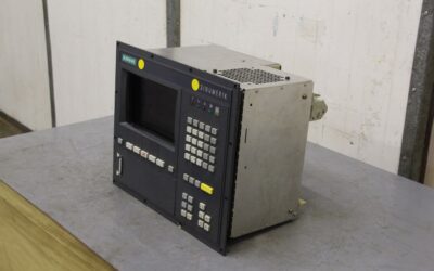 CNC Steuerung von Siemens** - Sinumerik 810M