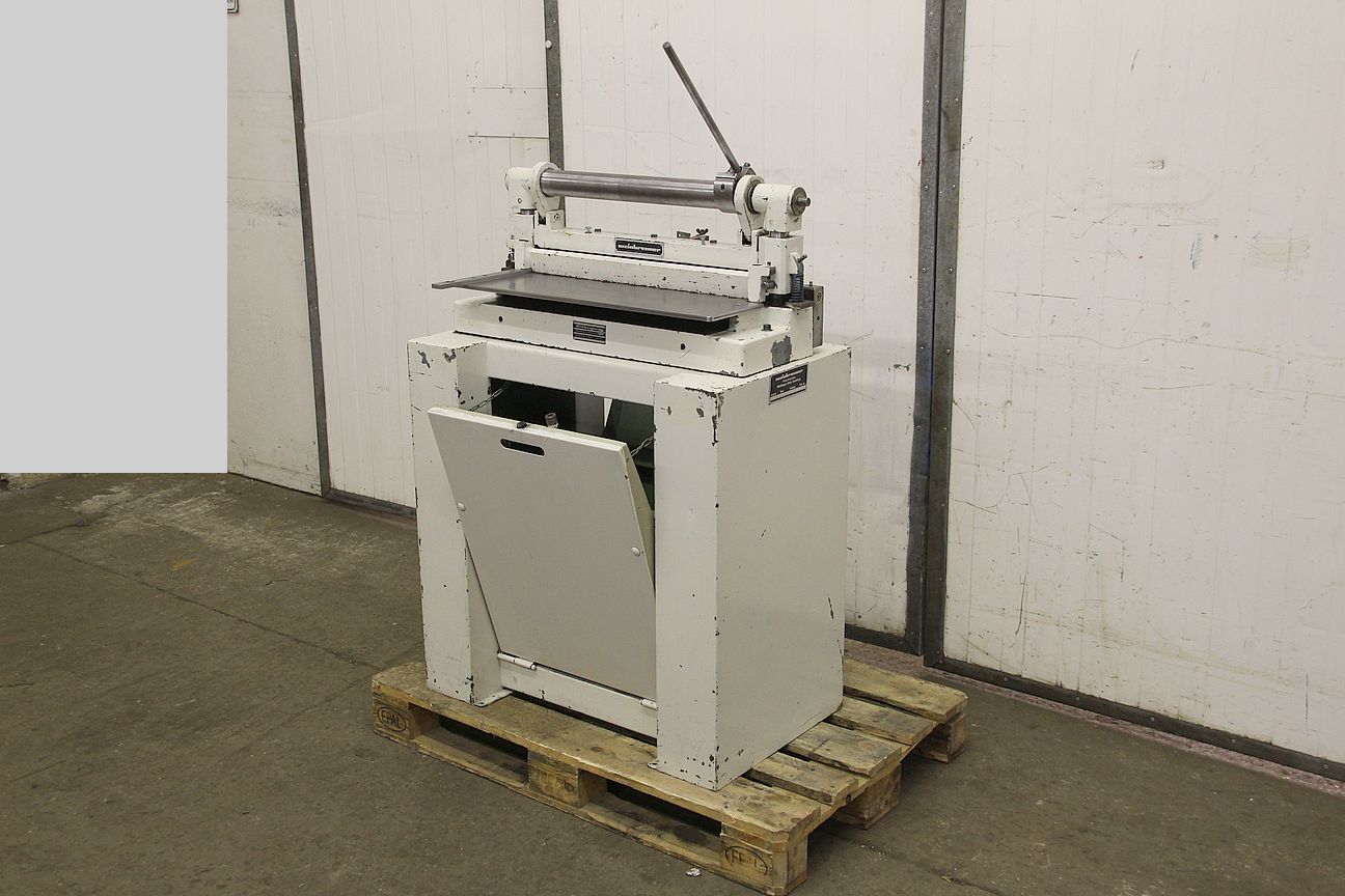Handtafelschere mit Schwenkbiegemaschine von Weinbrenner** - UBM6