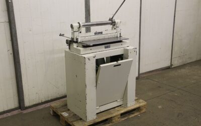 Alternative view of Handtafelschere mit Schwenkbiegemaschine von Weinbrenner** - UBM6