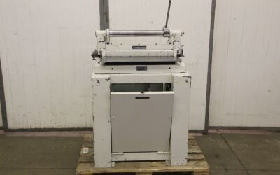 Handtafelschere mit Schwenkbiegemaschine von Weinbrenner** - UBM6 – Bild 3