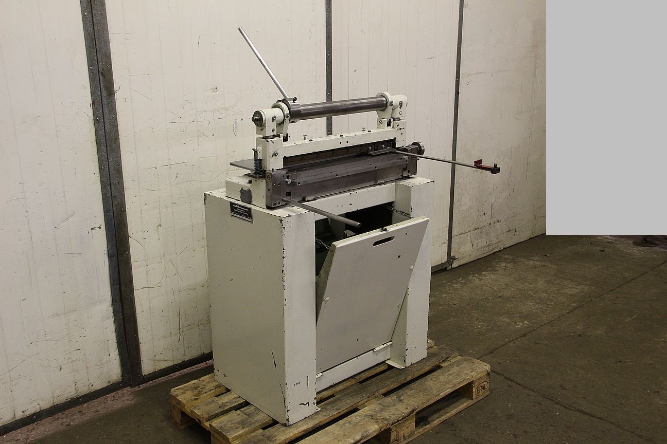 Handtafelschere mit Schwenkbiegemaschine von Weinbrenner** - UBM6 – Bild 7