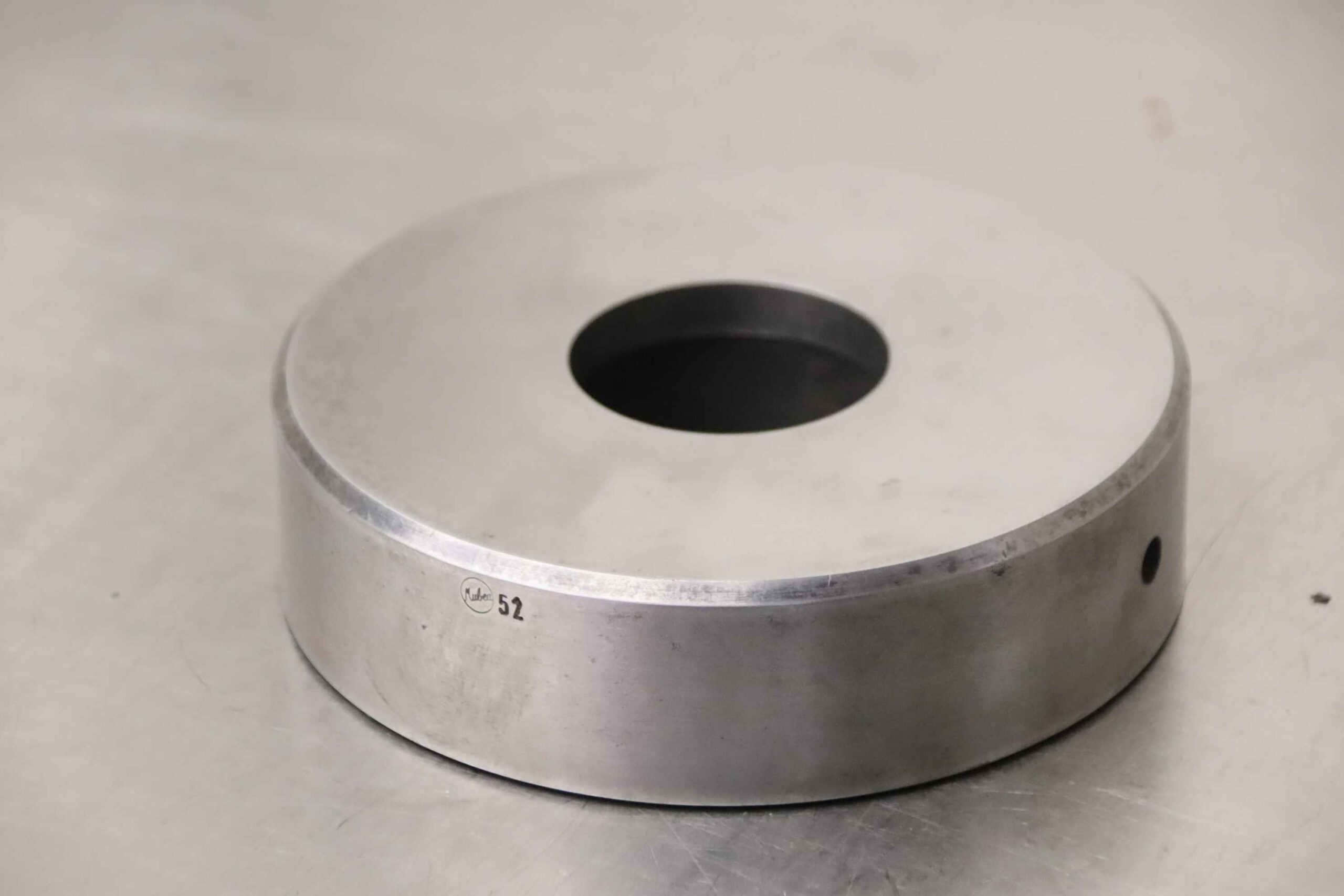 Stanzwerkzeug Matritze Ø 52 mm von Mubea - Mubea 52 Ø 150 x 40 mm
