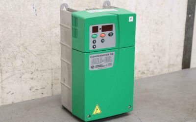 Alternative view of Frequenzumrichter 1,5 kW von Control Techniques** - SE2D200150 SE 2.5M/TL