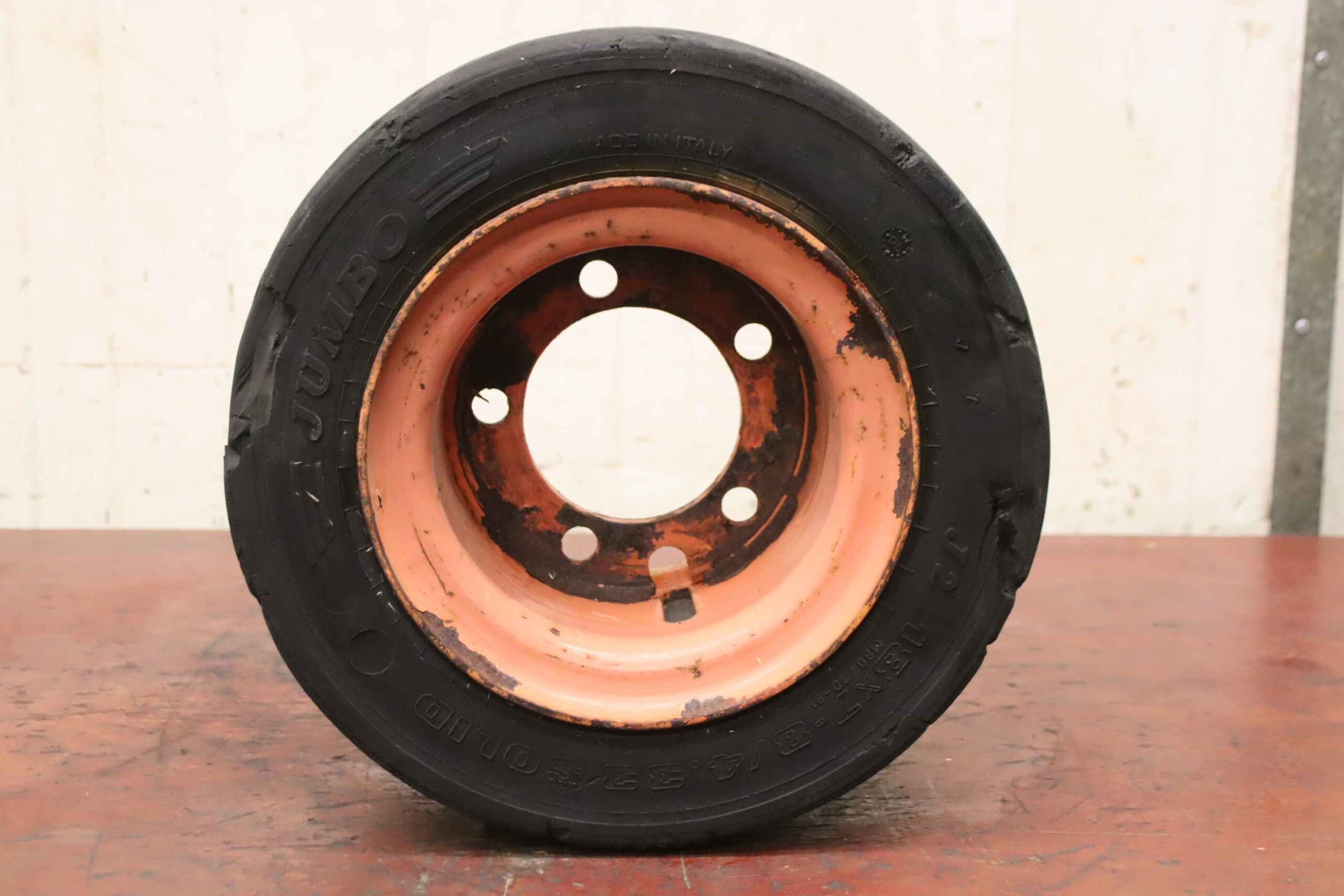 Vollgummi Reifen von Jumbo - Solid 18x7-8/4.32 – Bild 7