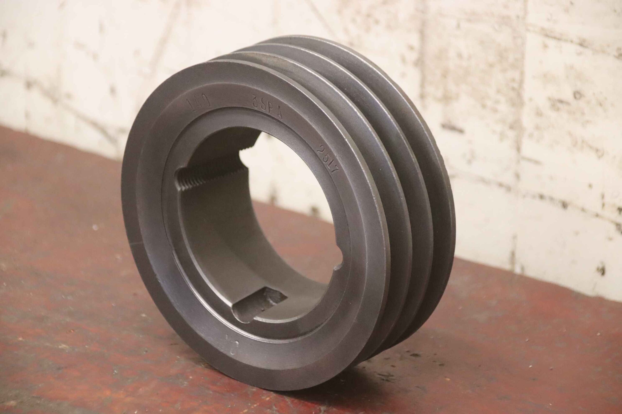 Keilriemenscheibe 3-rillig von Guss - SPA 140-3 (13 mm)