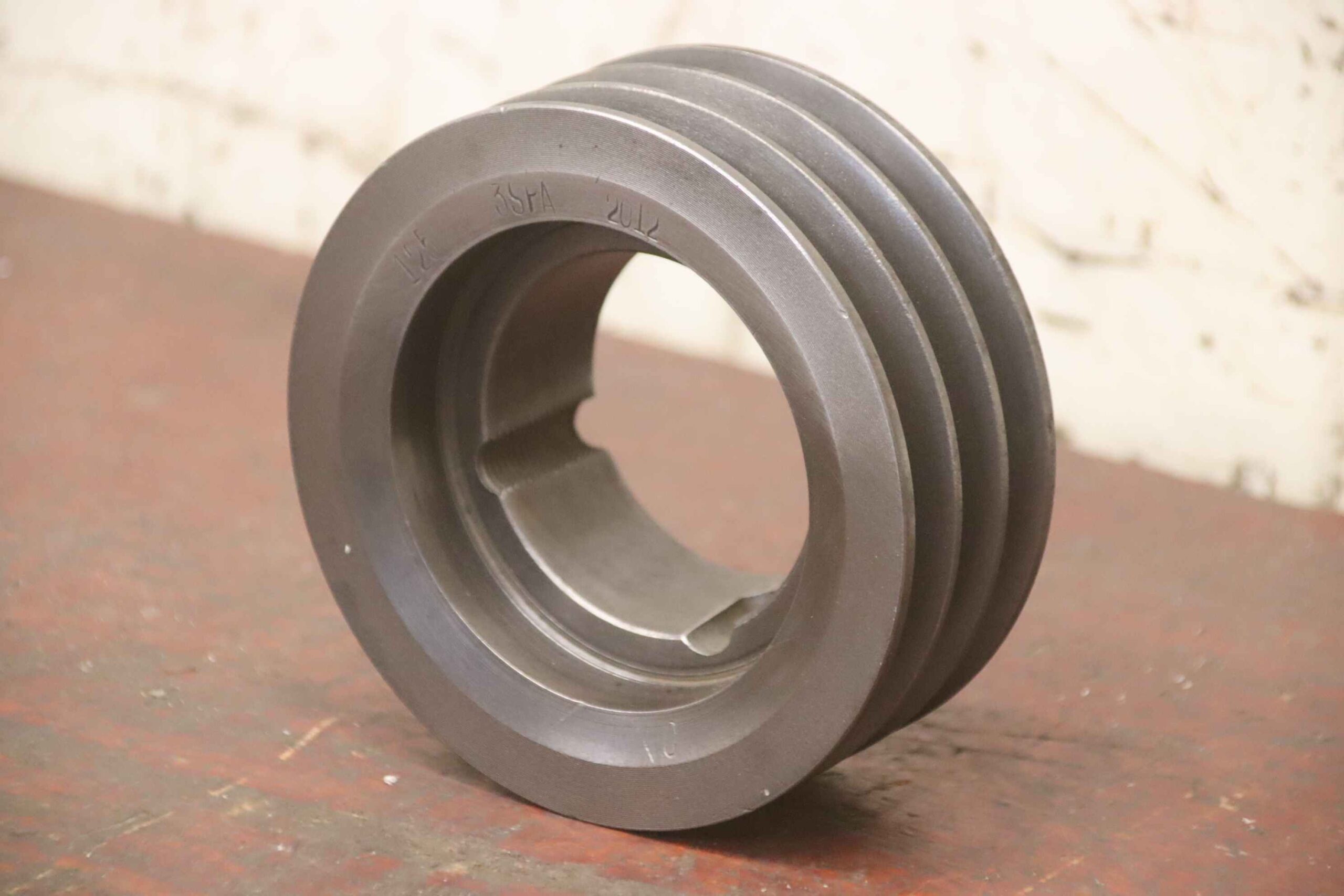 Keilriemenscheibe 3-rillig von Guss - SPA 130-3 (13 mm)