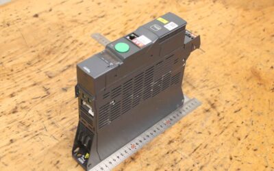 Alternative view of Frequenzumrichter 1,1 kW von Schneider Electric - Altivar 320   ATV320U11N4B
