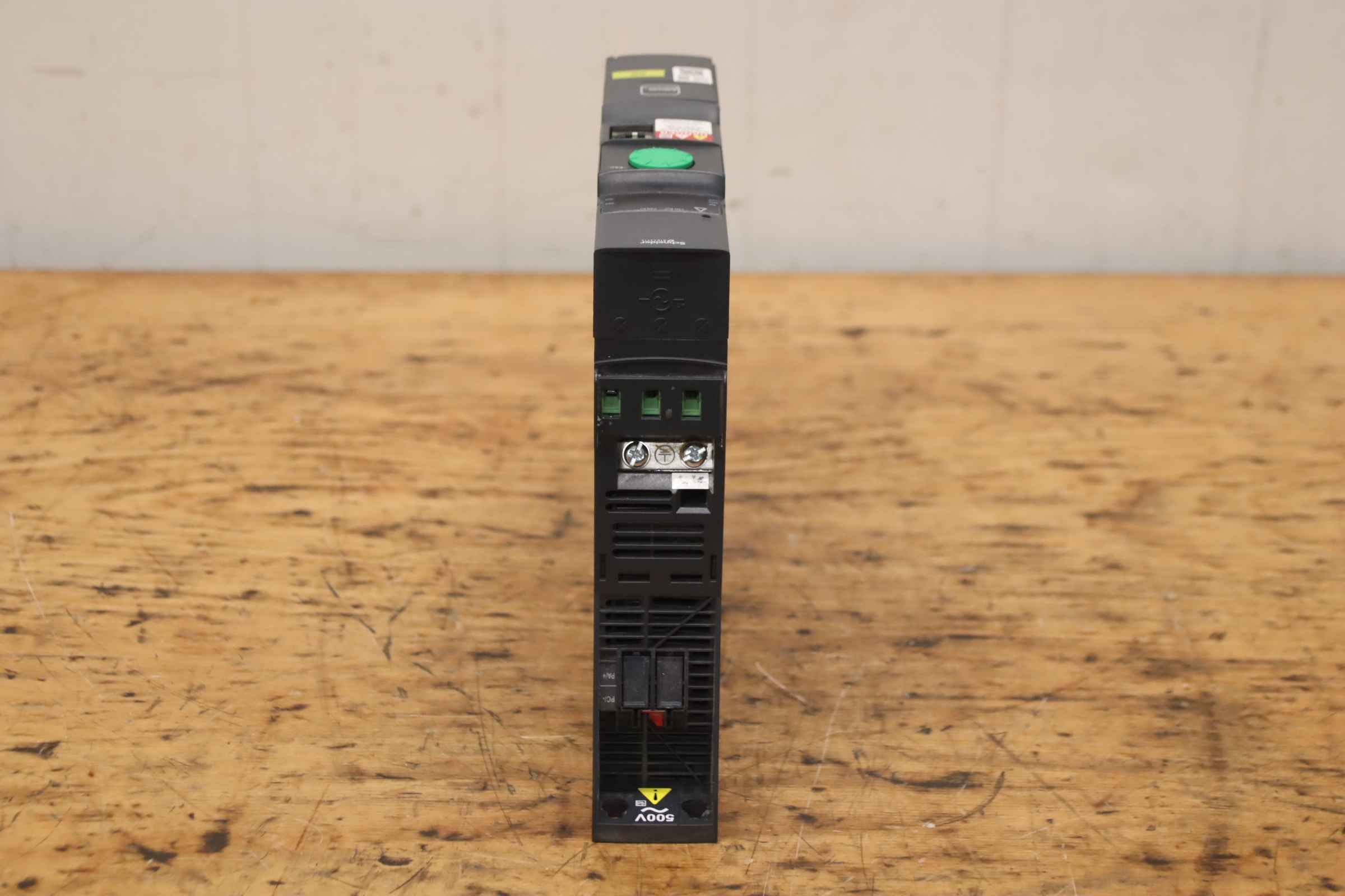 Frequenzumrichter 1,1 kW von Schneider Electric - Altivar 320 ATV320U11N4B – Bild 11