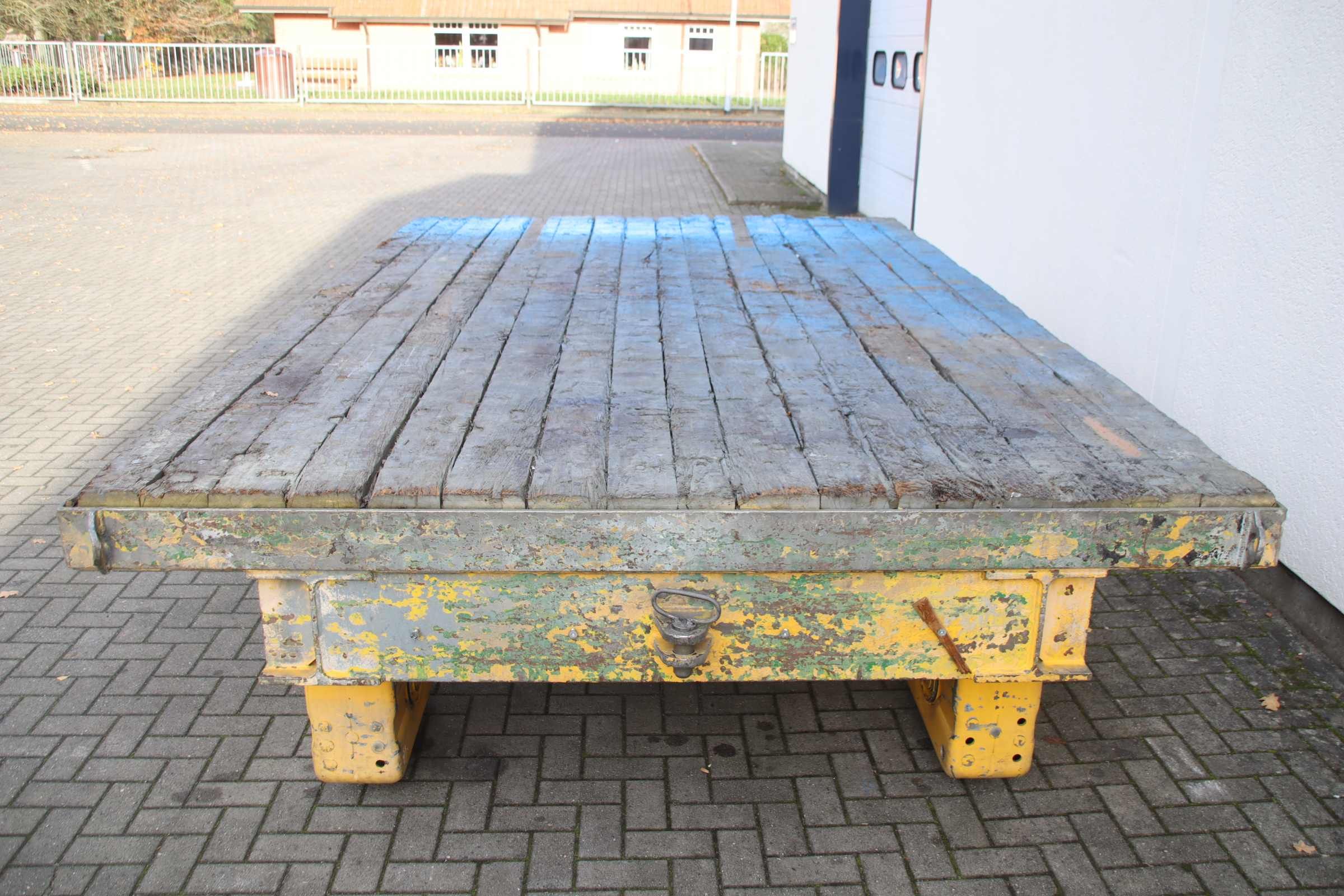 Gleiswagen 40 Tonnen von Seacom** - 3980 x 2500 mm – Bild 4