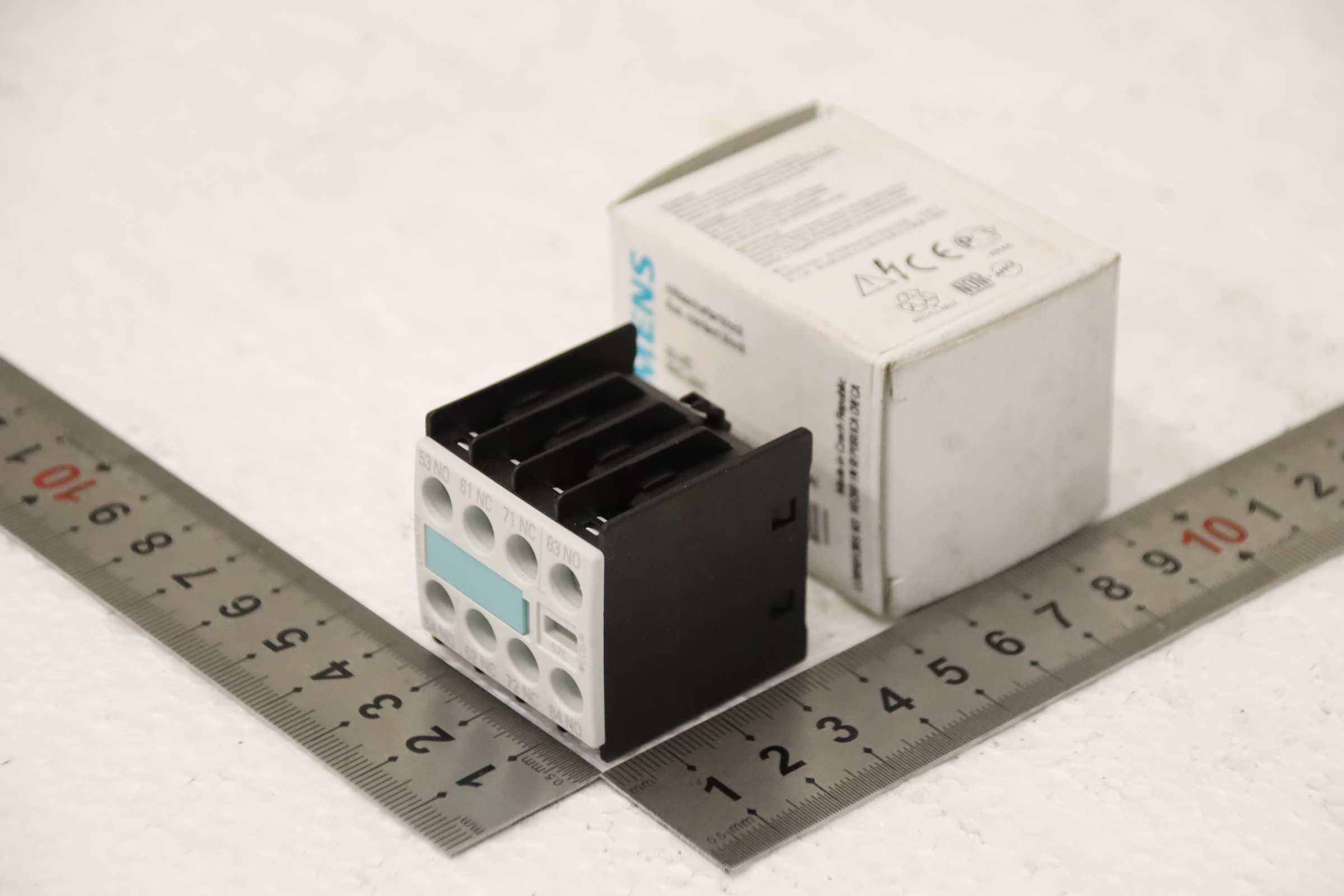 Hilfsschalterblock von Siemens - 3RH1911-1GA22 3ZX1012-0RH11-1AA1