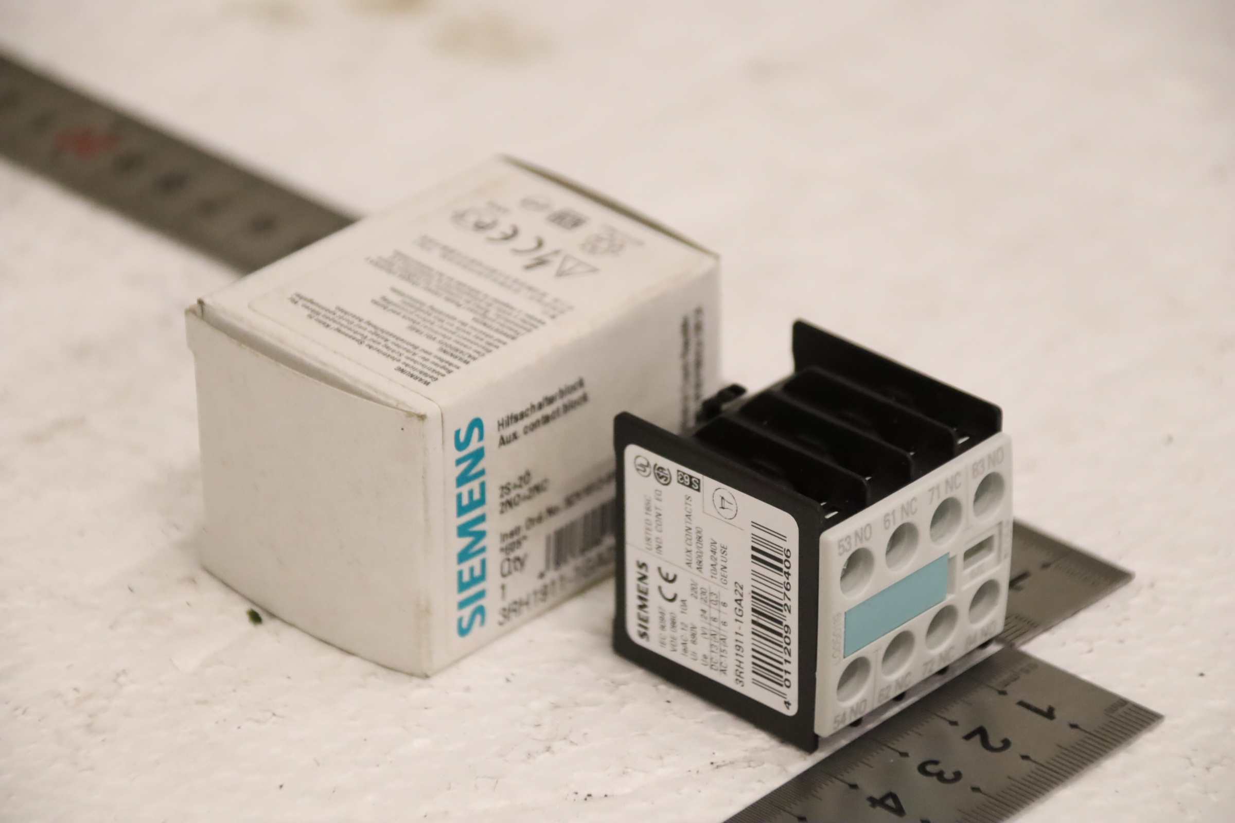 Hilfsschalterblock von Siemens - 3RH1911-1GA22 3ZX1012-0RH11-1AA1 – Bild 2