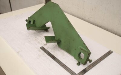 Auflageschiene von unbekannt - Lochabstand 550 mm