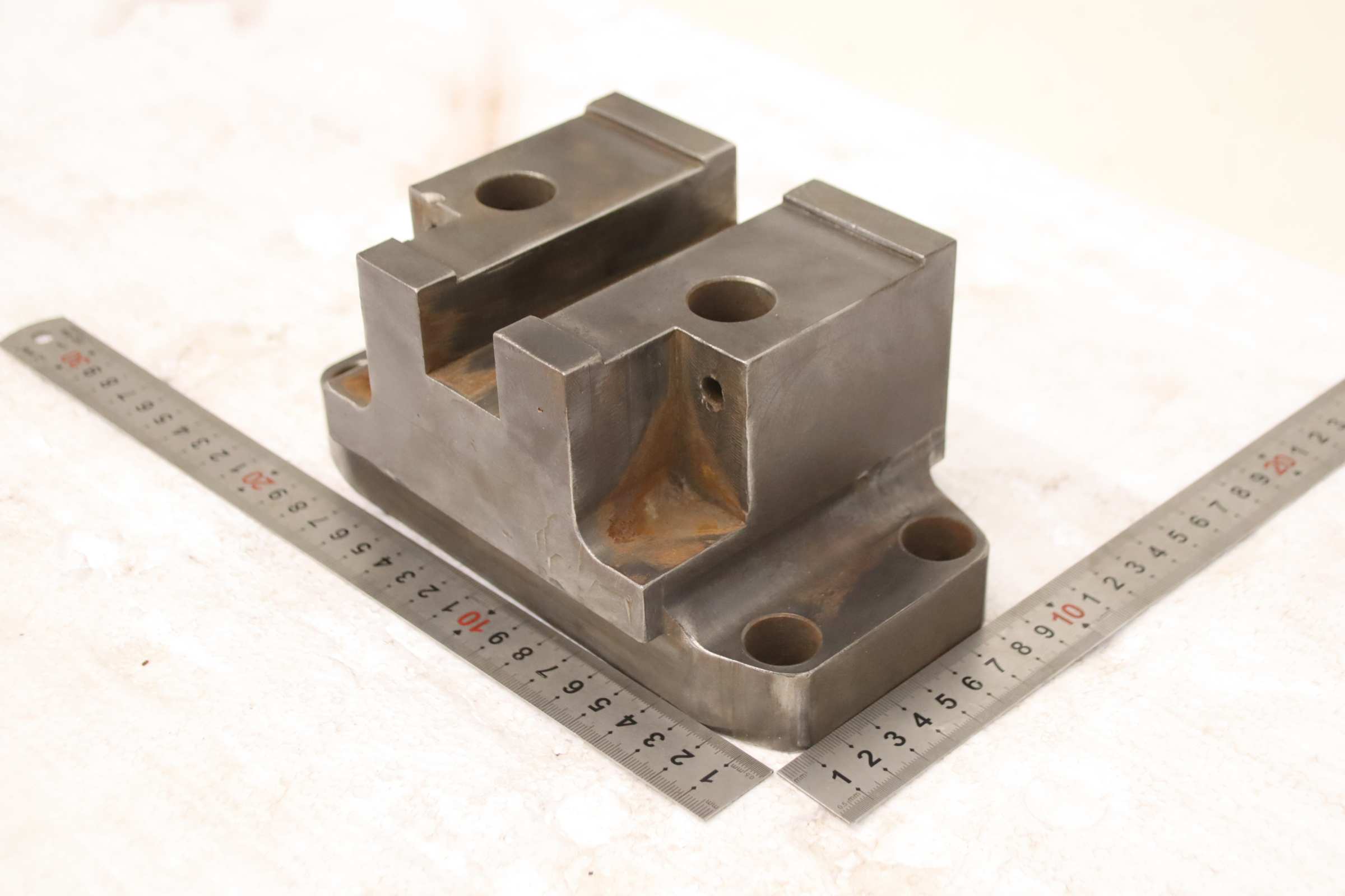 Stempelhalter für Vierkant-Ausklinkstempel von unbekannt - 205/115/105 mm