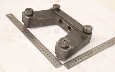 Rollenführung von unbekannt - Rollenabstand 84 mm