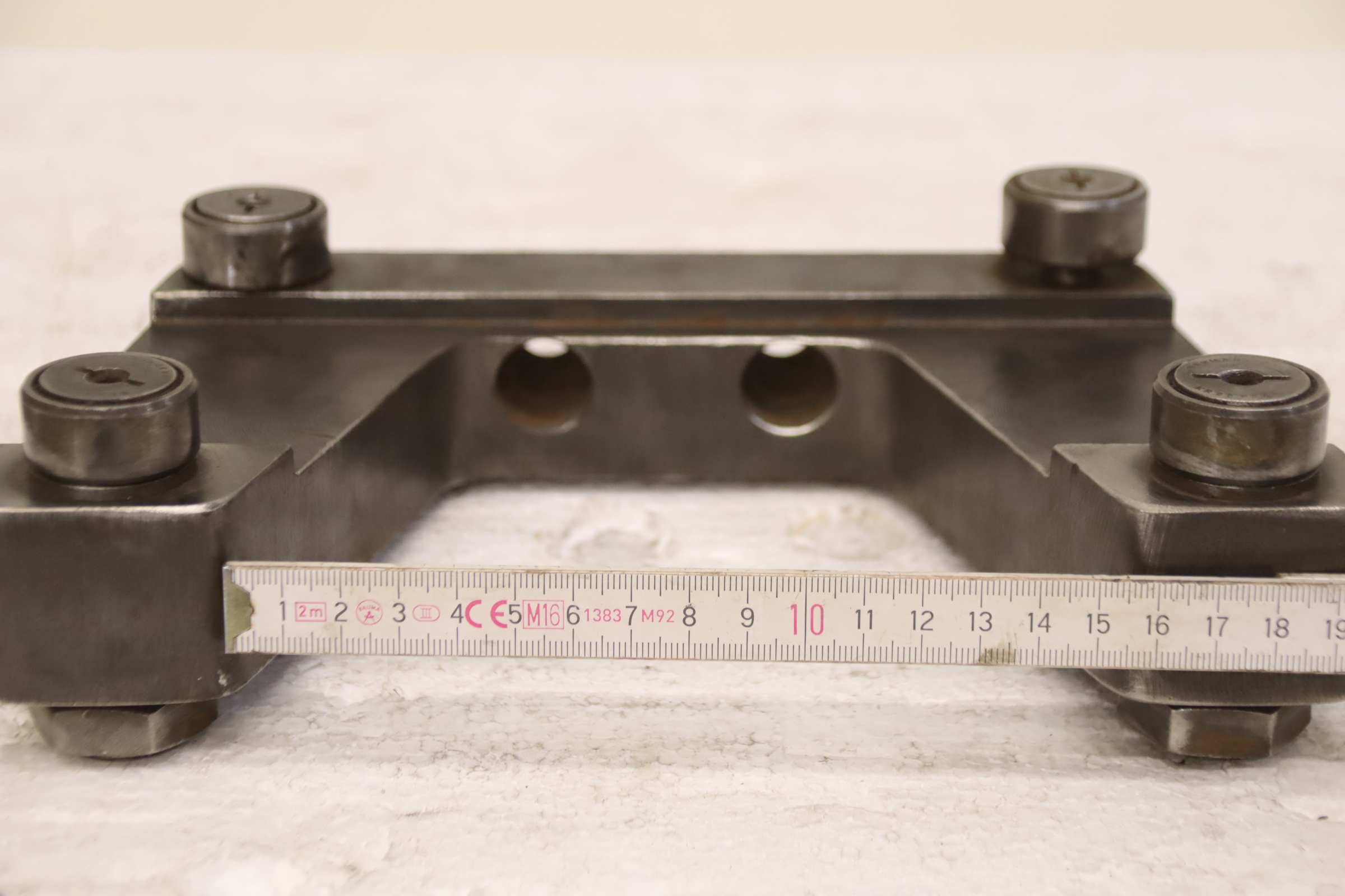 Rollenführung von unbekannt - Rollenabstand 84 mm – Bild 4