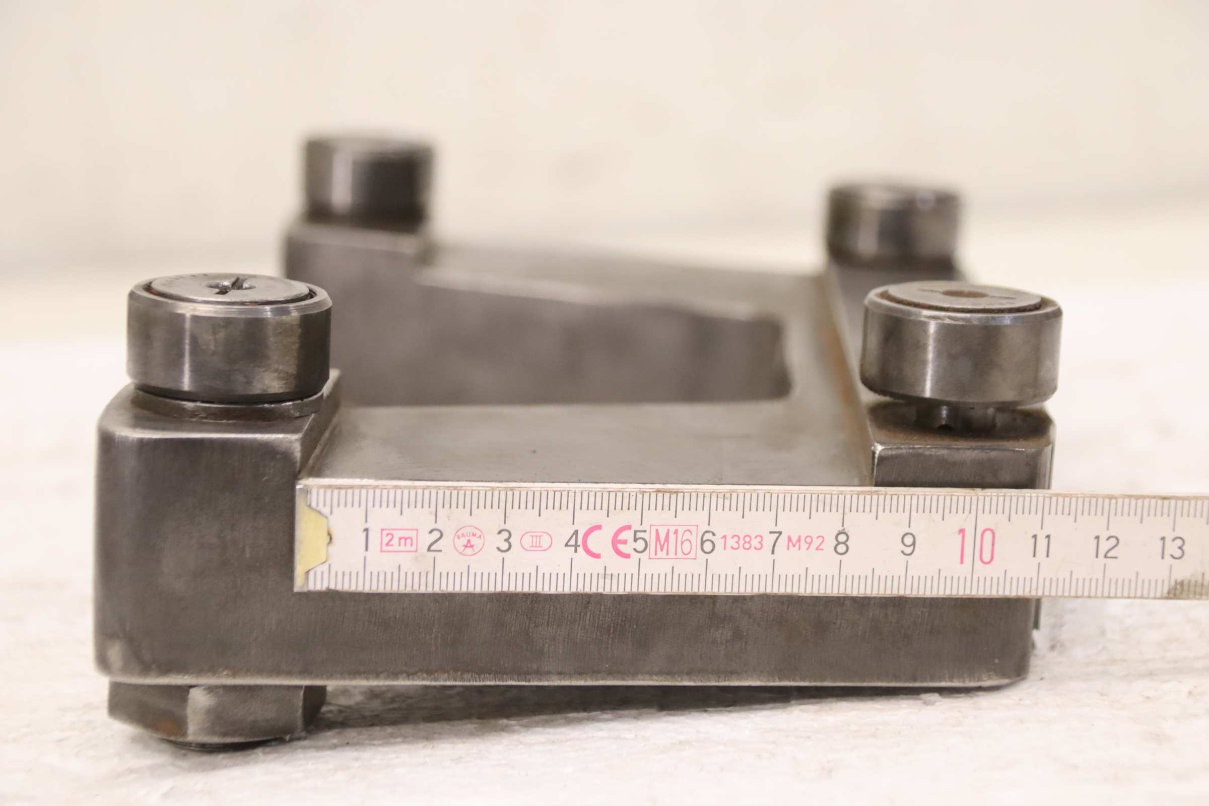 Rollenführung von unbekannt - Rollenabstand 84 mm – Bild 5