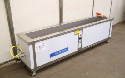 Alternative view of Ultraschall-Reinigungsbecken von Zender - Beckeninnenmaß 2200/315/H280 mm
