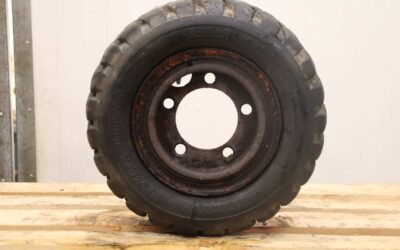 Reifen mit Felge von Dunlop - 18x7-8  14 P.R. – Bild 4