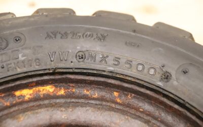 Reifen mit Felge von Dunlop - 18x7-8  14 P.R. – Bild 6