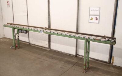 Rollenbahn angetrieben 3,75 bis 70,2 m/min von FN Friedrich Niemenn - 140 x 4400 mm