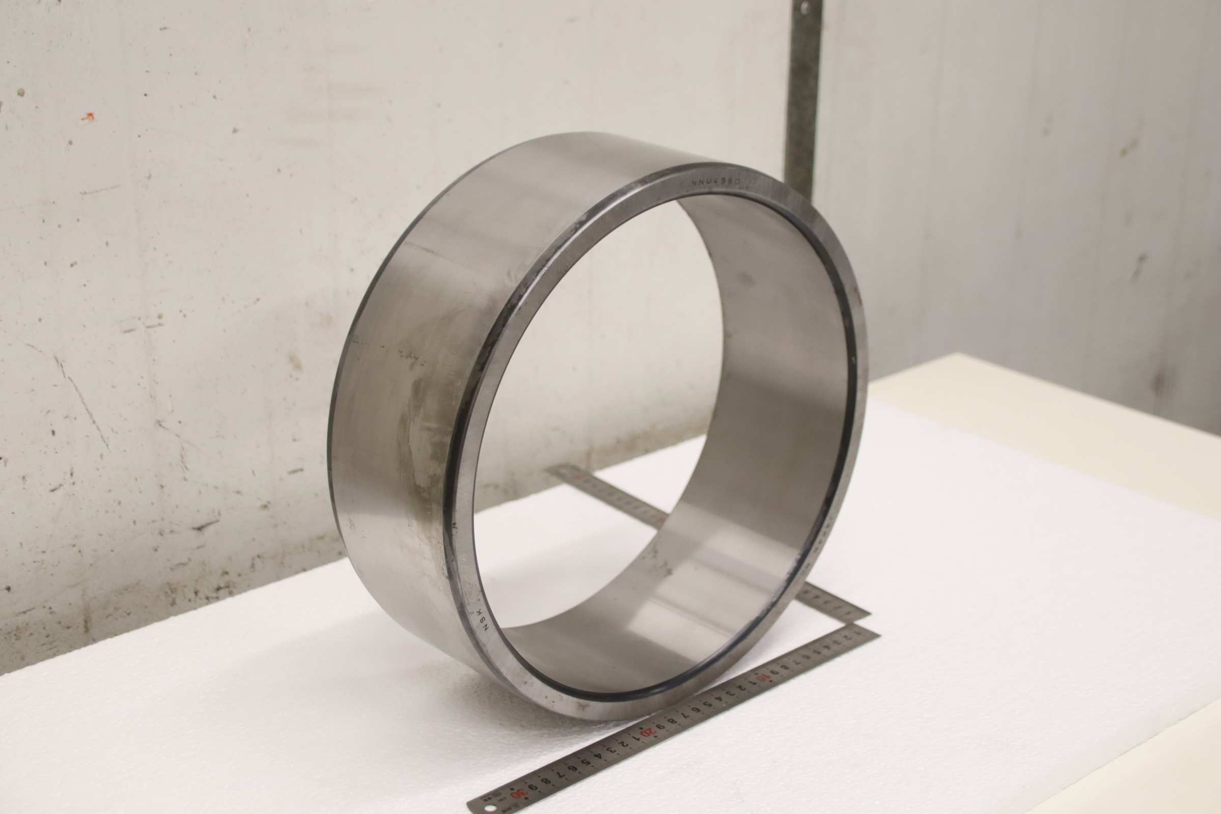 Zylinderrollenlager Innenring von NSK - NNU4960 03DR Ø 335/300 mm – Bild 2