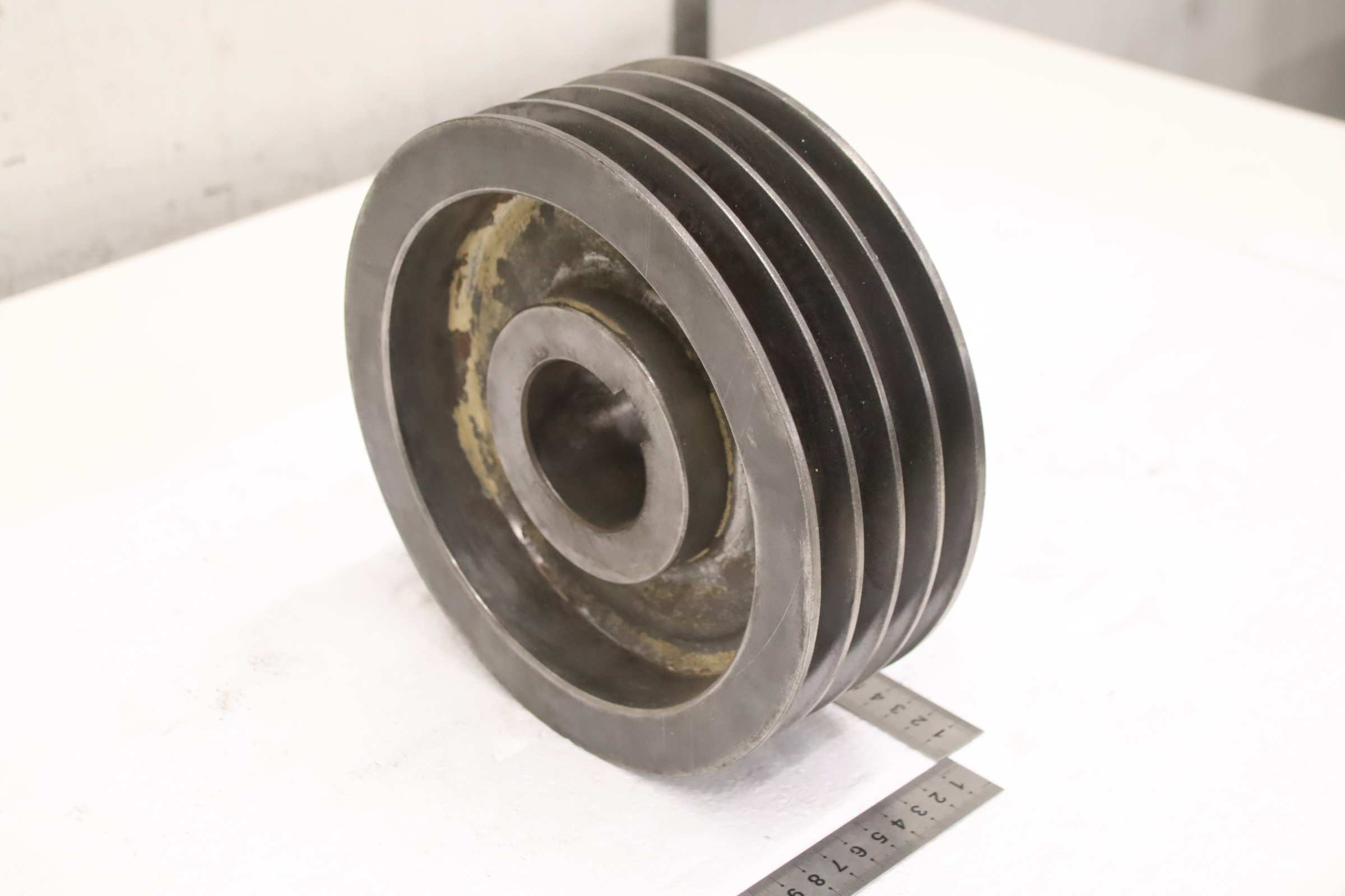 Keilriemenscheibe 4-rillig von Guss - SPB 224-4 (17 mm) – Bild 2