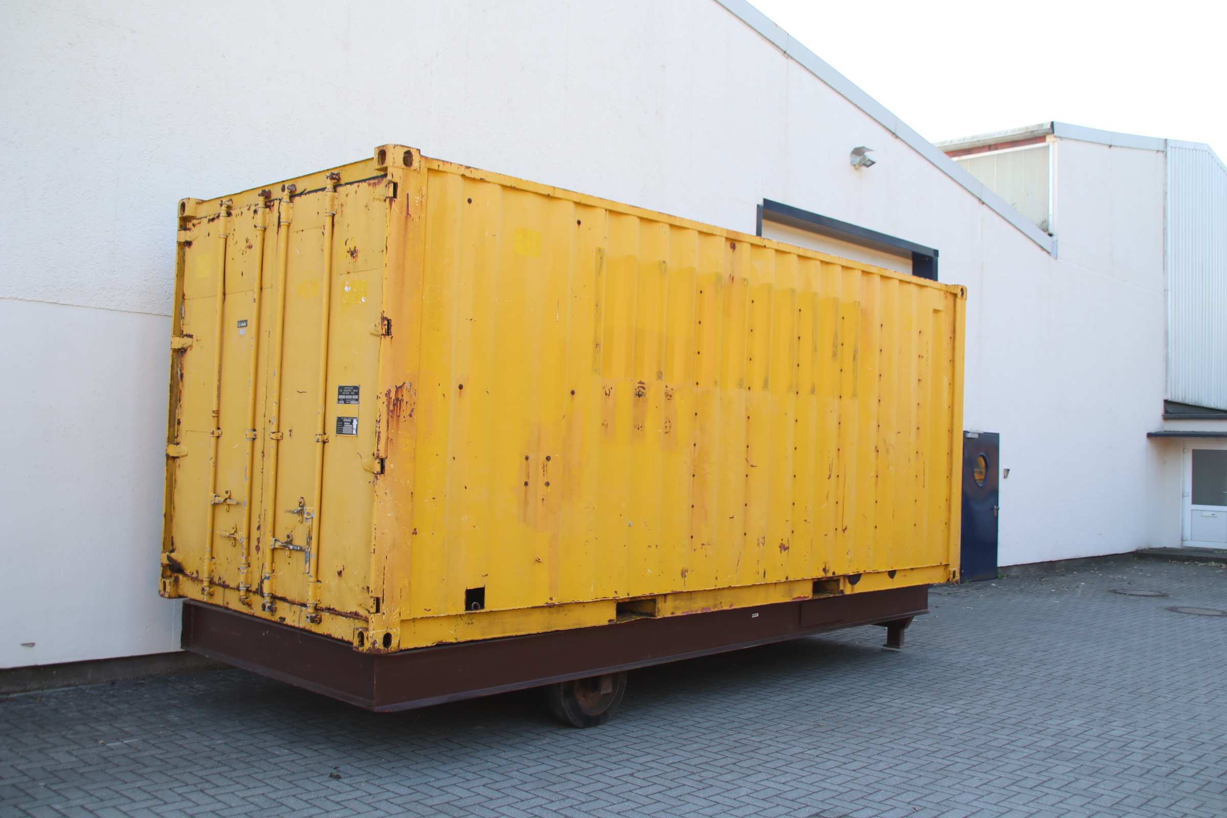 Container 20` von unbekannt - 20-Fuß-Standardcontainer DCC-149B-P