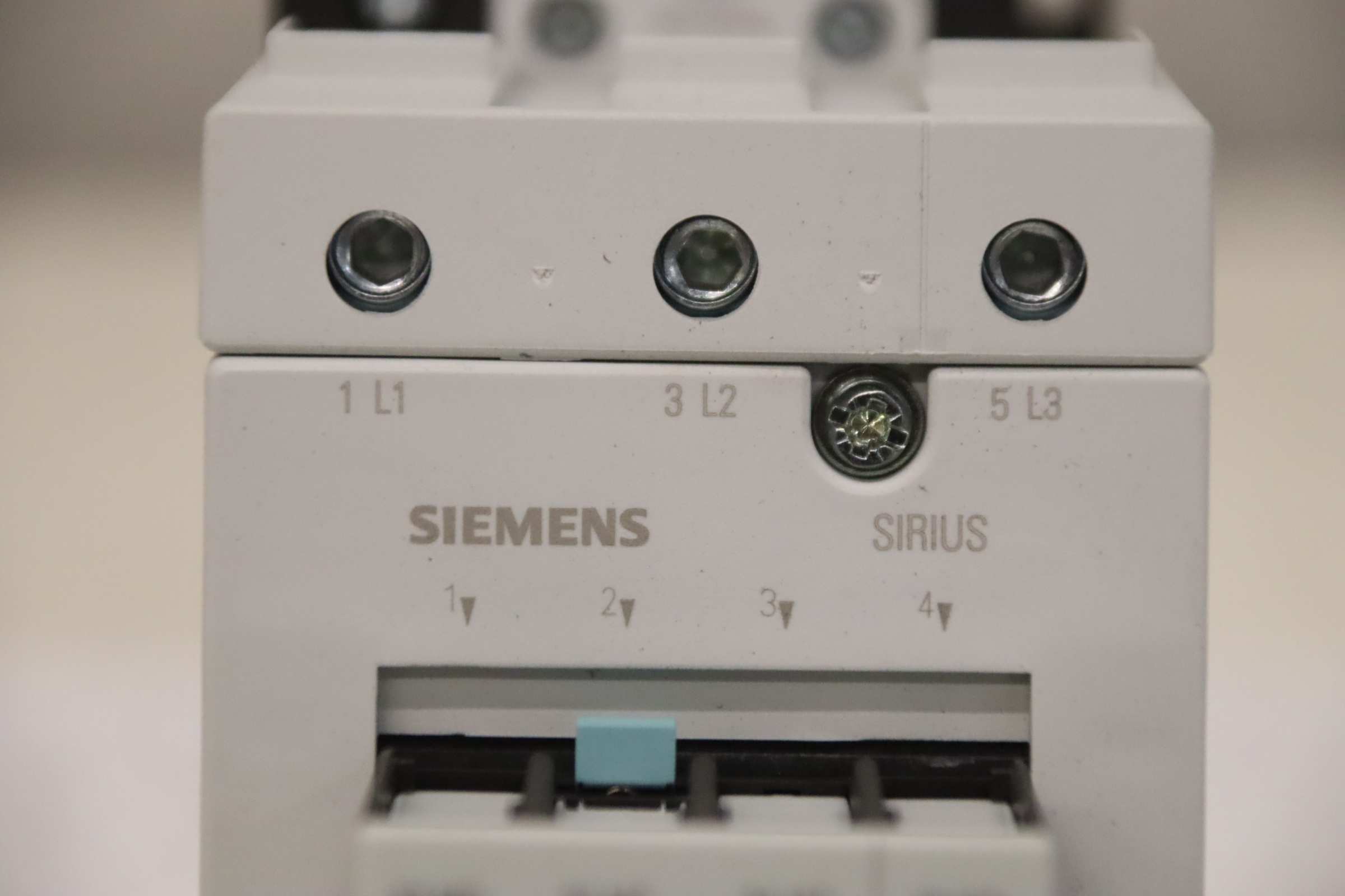 Schütz von Siemens - 3RT1045-1AL24 3ZX1012-0RT04-1AA1 – Bild 6