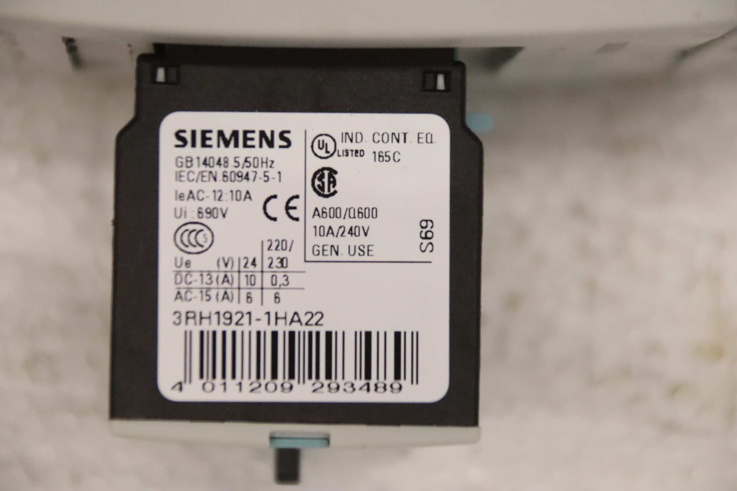 Schütz von Siemens - 3RT1045-1AL24 3ZX1012-0RT04-1AA1 – Bild 8