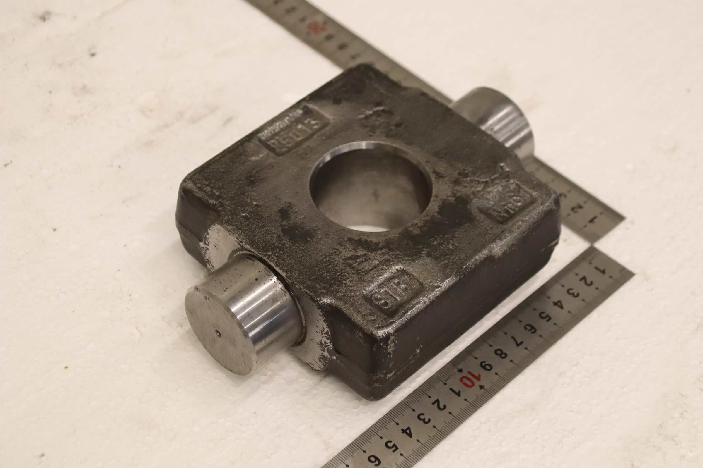 Lagergehäuse für Kranhaken von Demag - P5013 STB Nr.6 – Bild 2