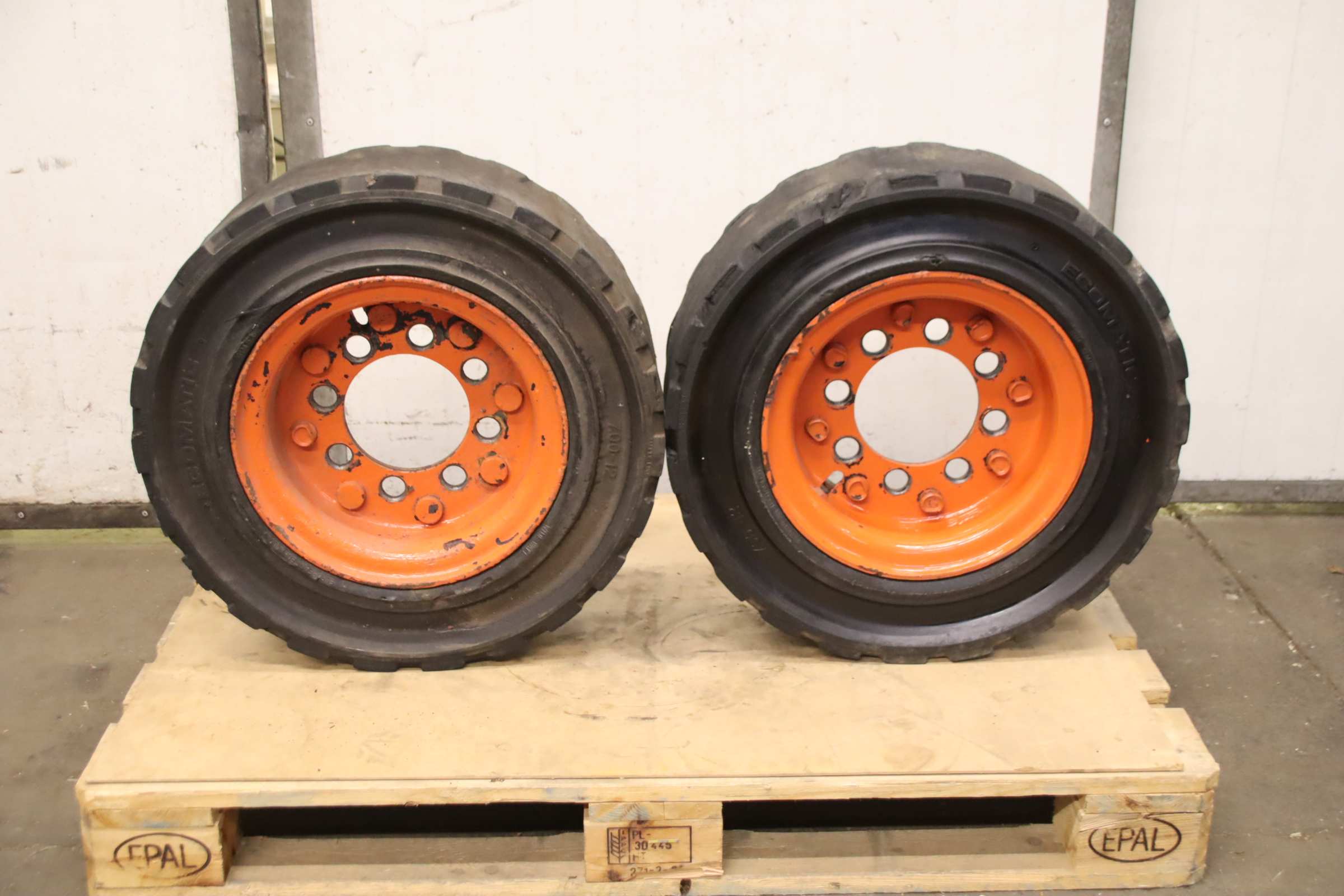 Vollgummi Reifen 2 Stück von Ecomatic - 7.00-12 RIM 5.00 S-12 – Bild 10