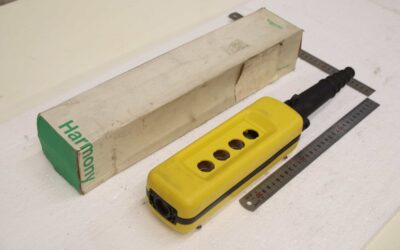 Alternative view of Gehäuse für Kranfernbedienung von Telemecanique - XAC-A04