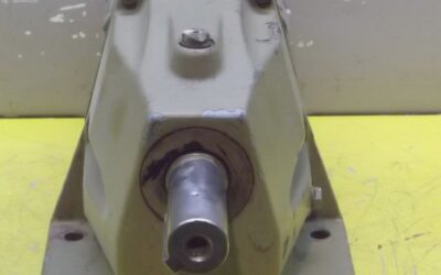 Getriebemotor 0,55 kW 40 U/min von VEB - ZG2 KMR 71 K4 – Bild 3