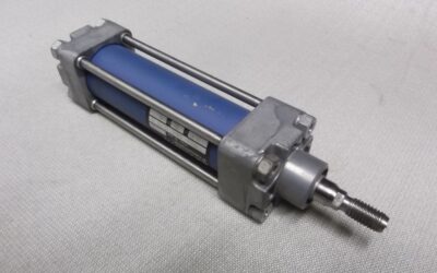 Alternative view of Pneumatikzylinder von Rexroth - 521 165 020 0