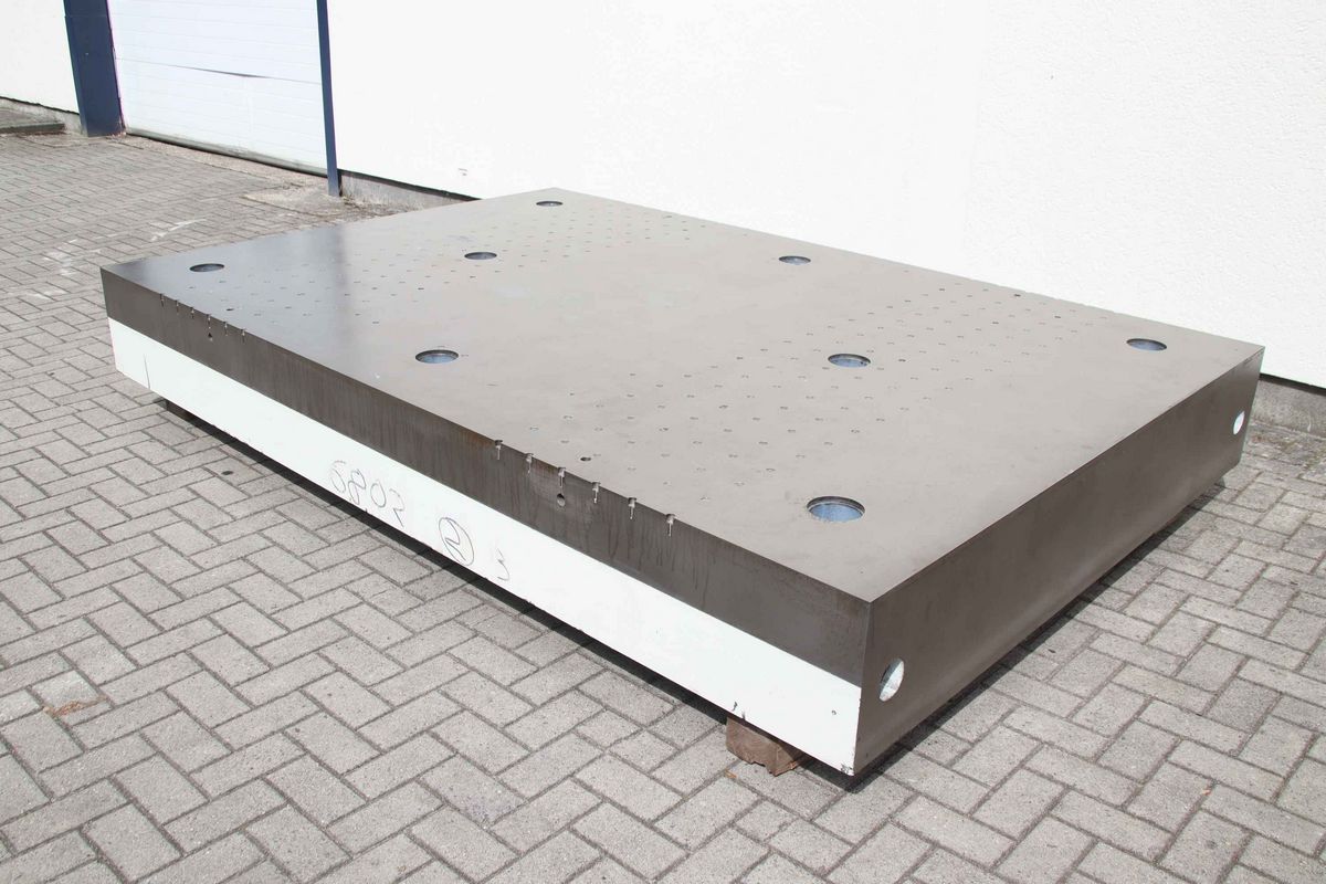 Aufspannplatte von unbekannt - 3000 x 2000 mm – Bild 9
