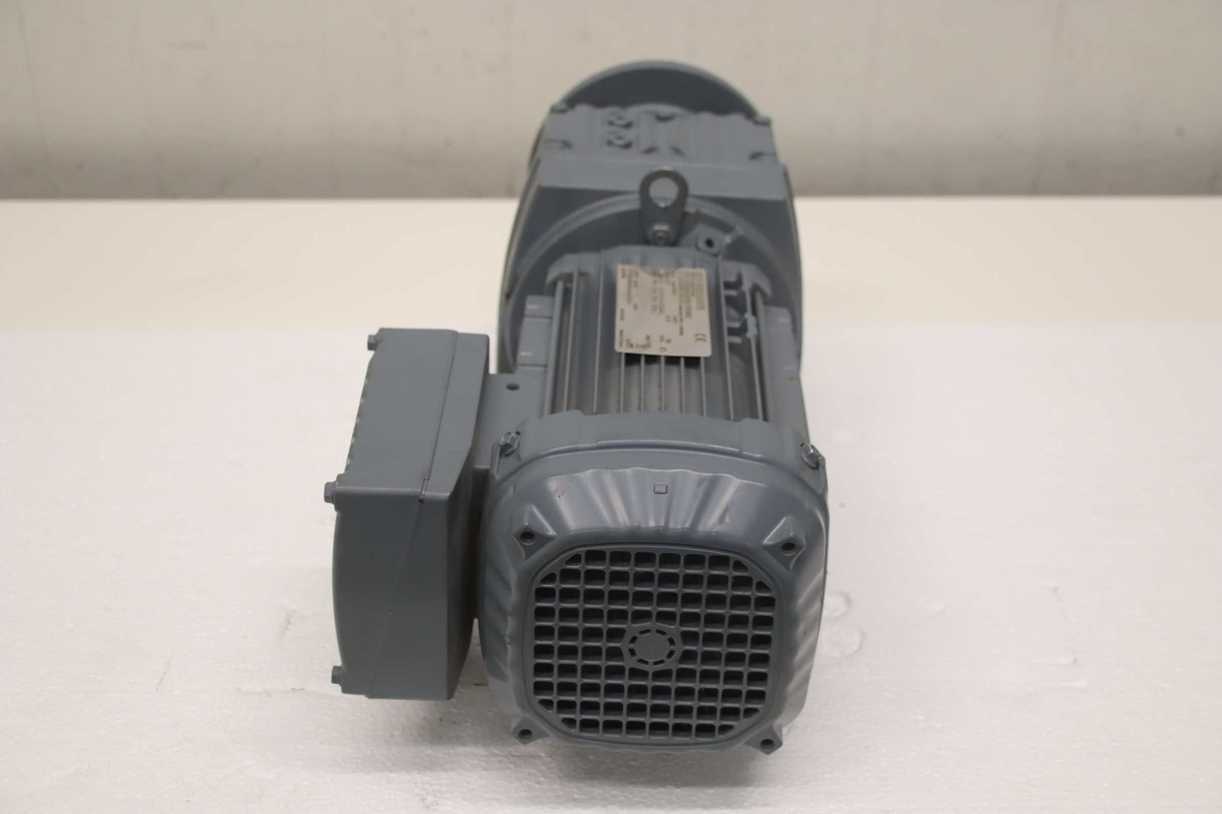 Getriebemotor 0,75 kW 30 U/min von SEW-Eurodrive - RF47 DRN80M4/DI/KD1/TF/E18Z – Bild 13