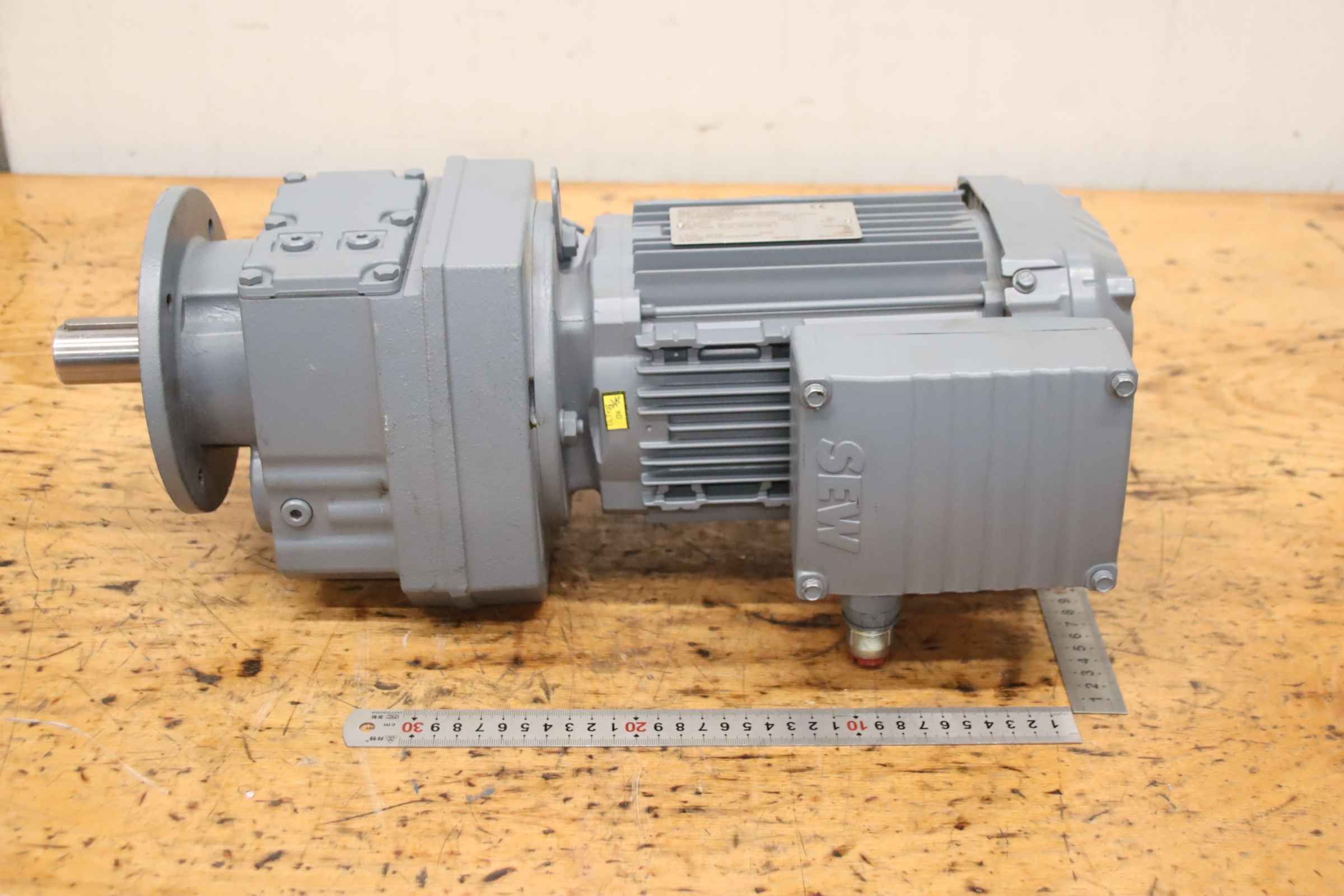 Getriebemotor 0,75 kW 30 U/min von SEW-Eurodrive - RF47 DRN80M4/DI/KD1/TF/E18Z – Bild 5