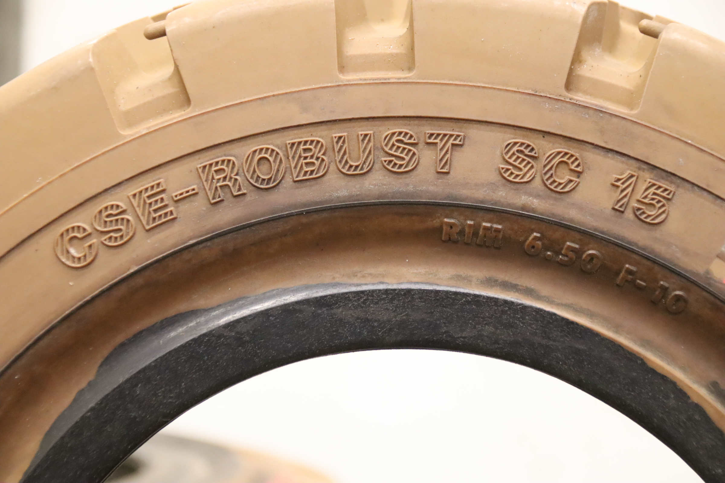 Vollgummi Reifen abriebfest von Continental** - 200/50-10/ 6.50 SC 15 RIM 6.50 F-10 – Bild 6