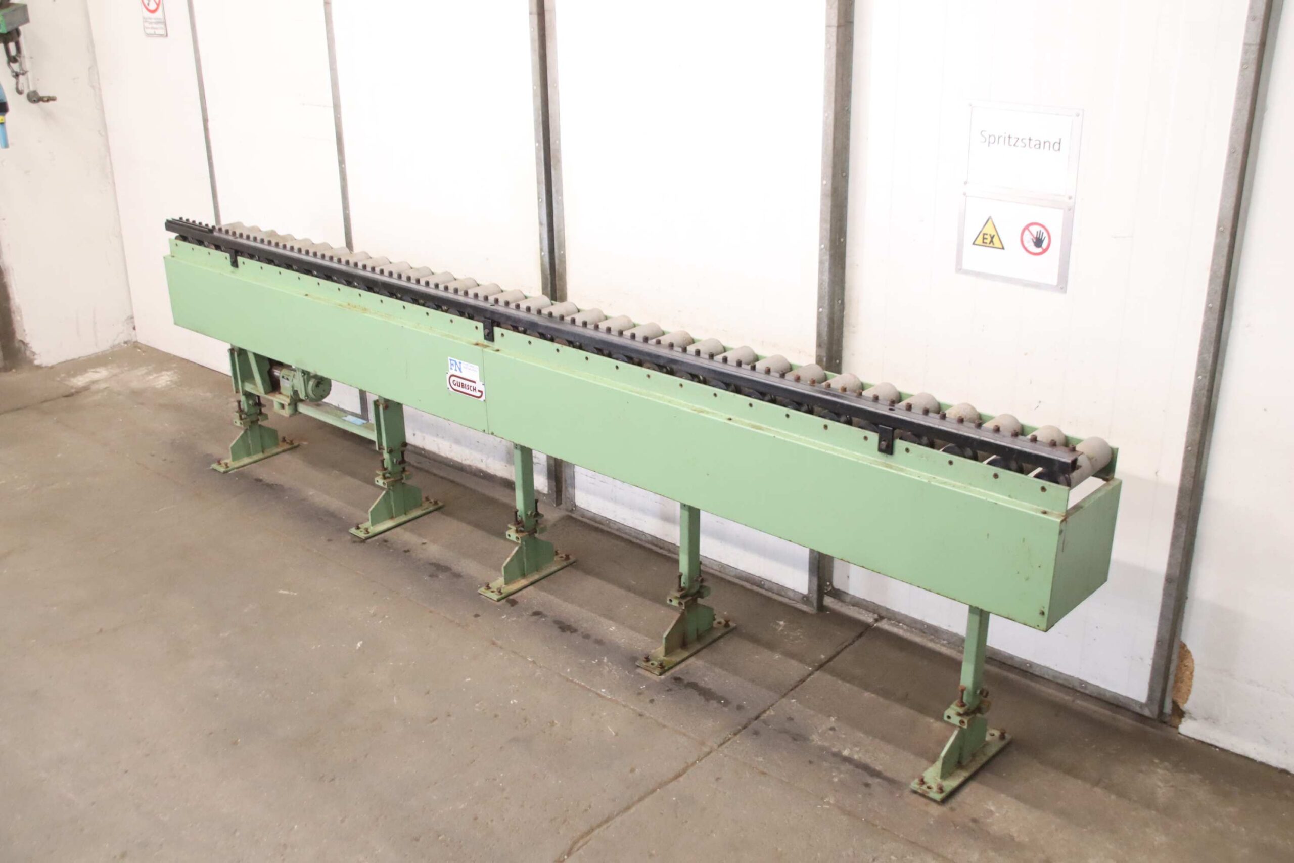 Rollenbahn angetrieben 9 bis 45 m/min von Gubisch - RF 4.0 250 x 4000 mm