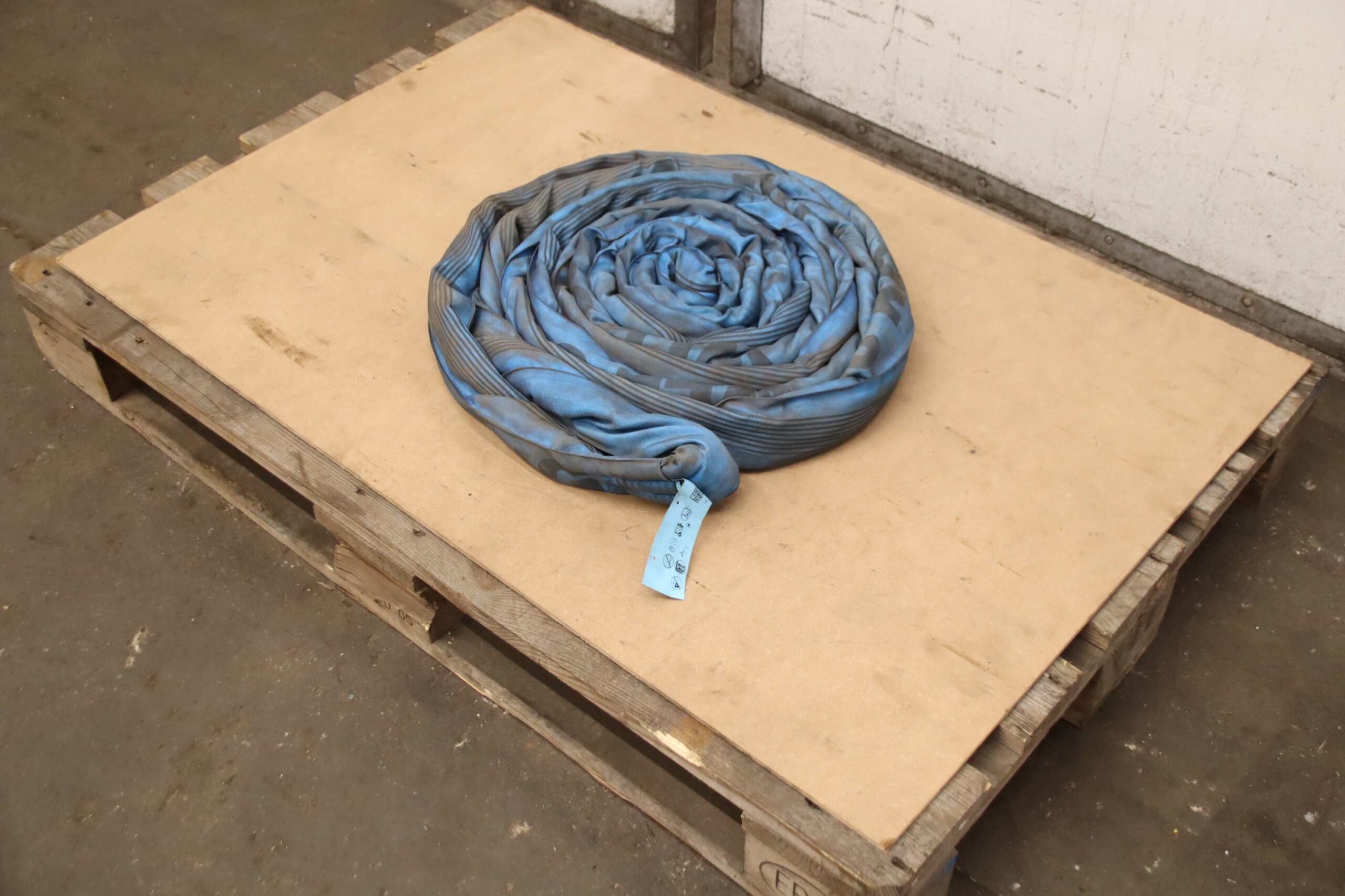 Rundschlinge 4,0 m von Dolezych - WLL 8.000 kg