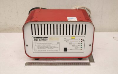 Ladegerät für Scheuersaugmaschine 24 V/24 A von Gansow - E 24/24 DIGI-CONTROL – Bild 3