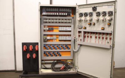 Schaltschrank Prüffeld von Ecoair - 10 Abgänge – Bild 10