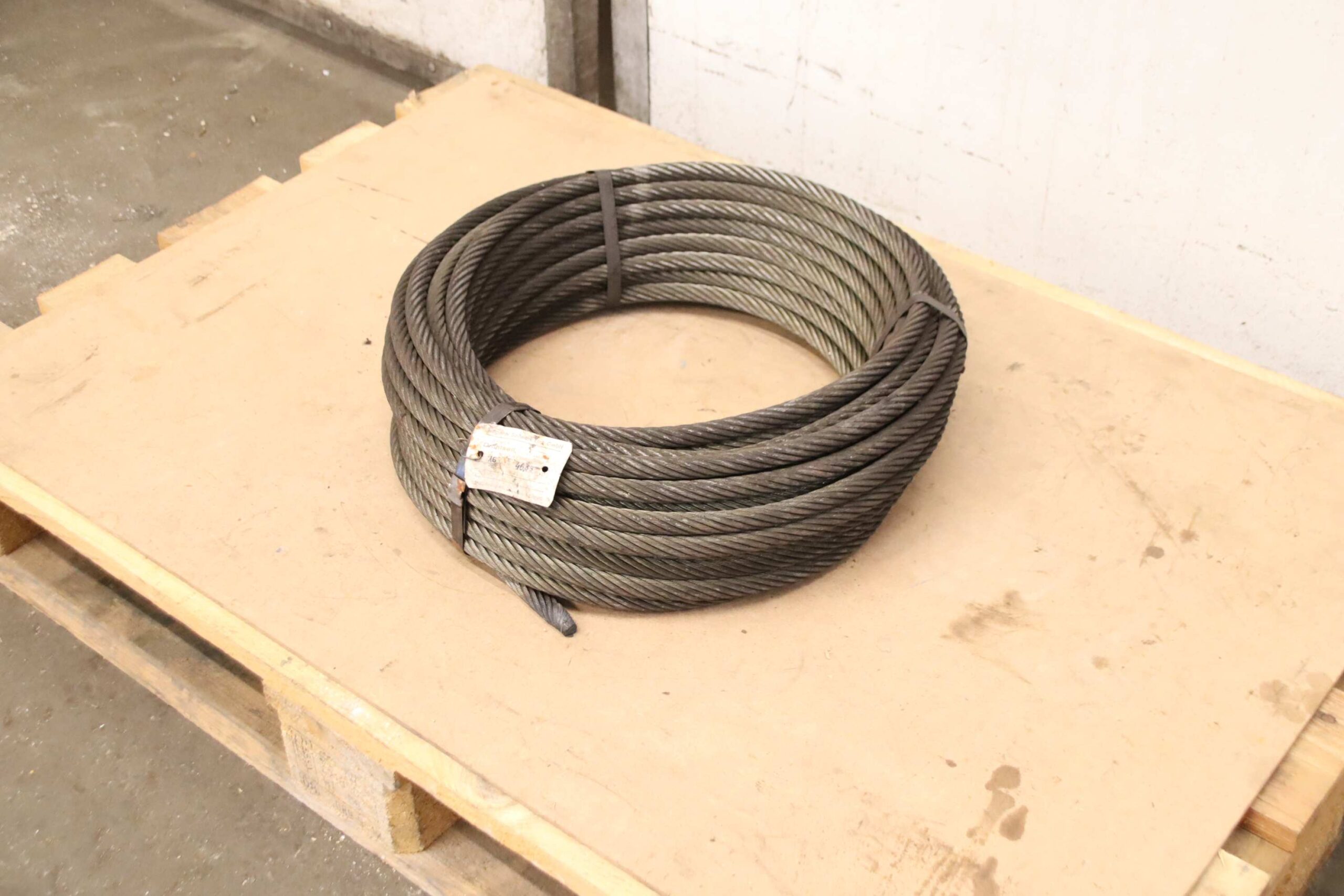 Kranseil Ø 16 mm 46,83 m von Siegener Seilwerk Link - blank / verzinkt