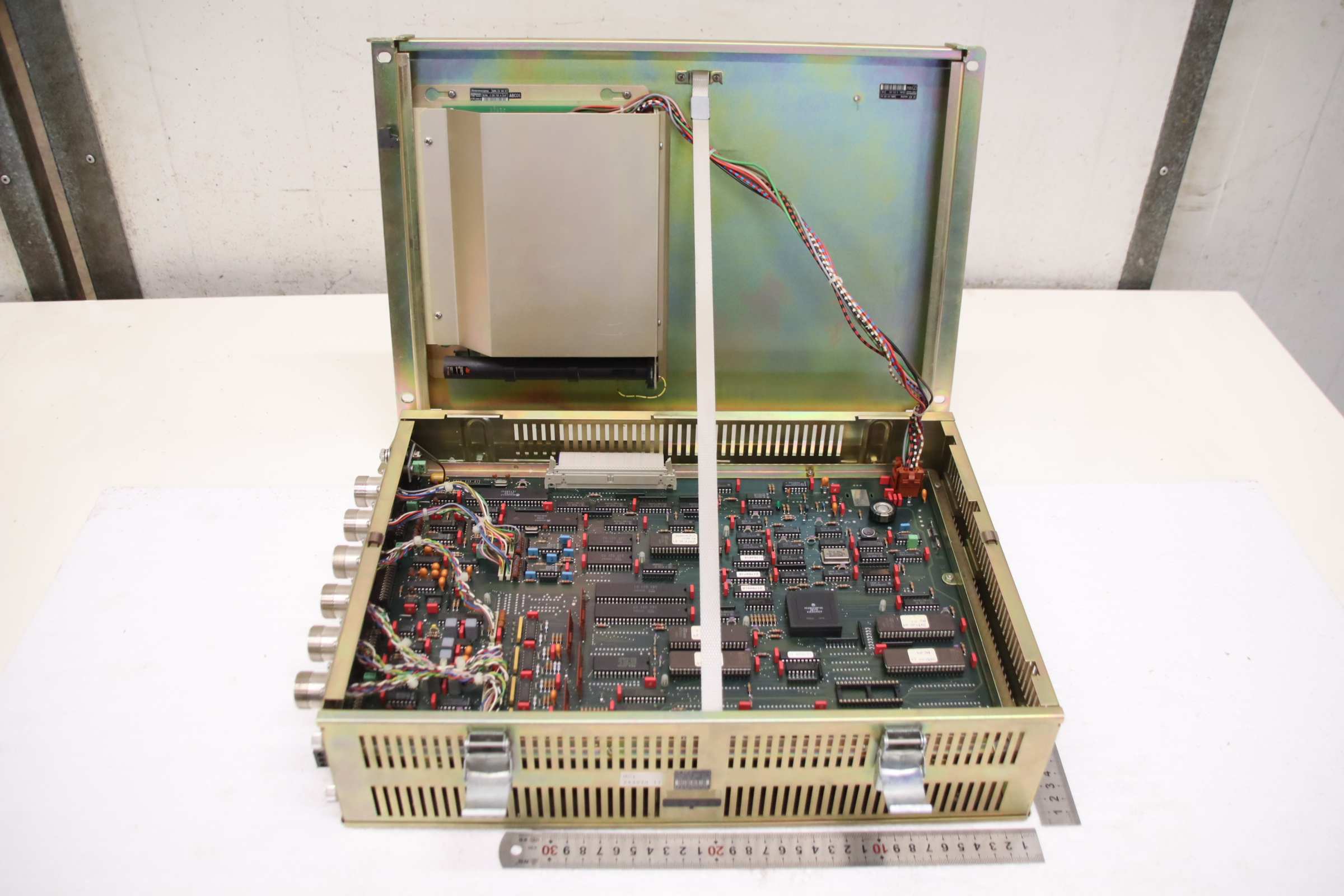 Logikeinheit CNC Steuerung von Heidenhain Mikron - LE 407 A 264 430 99 VC500D – Bild 5