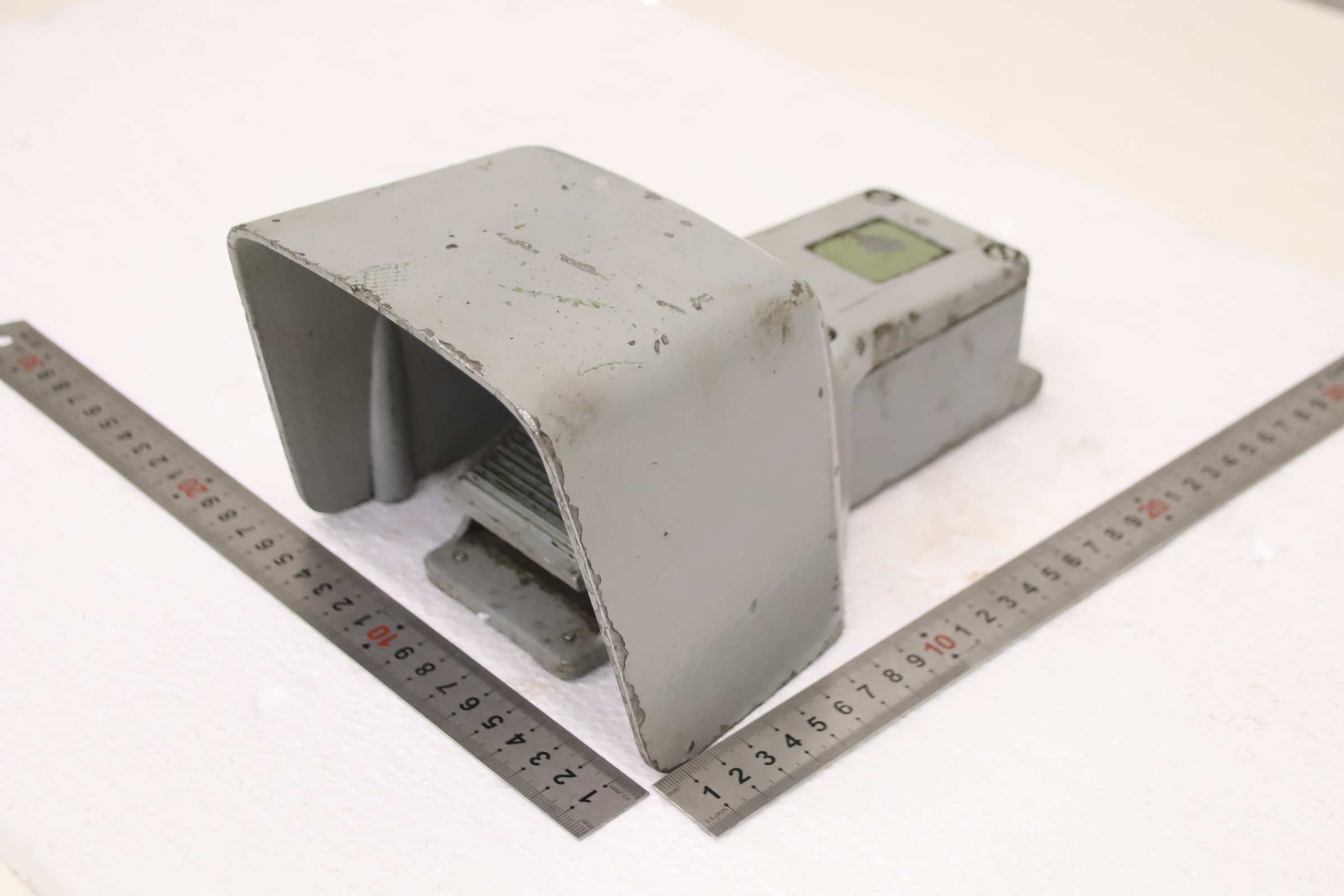 Fußschalter von unbekannt - 280/160/H130 mm