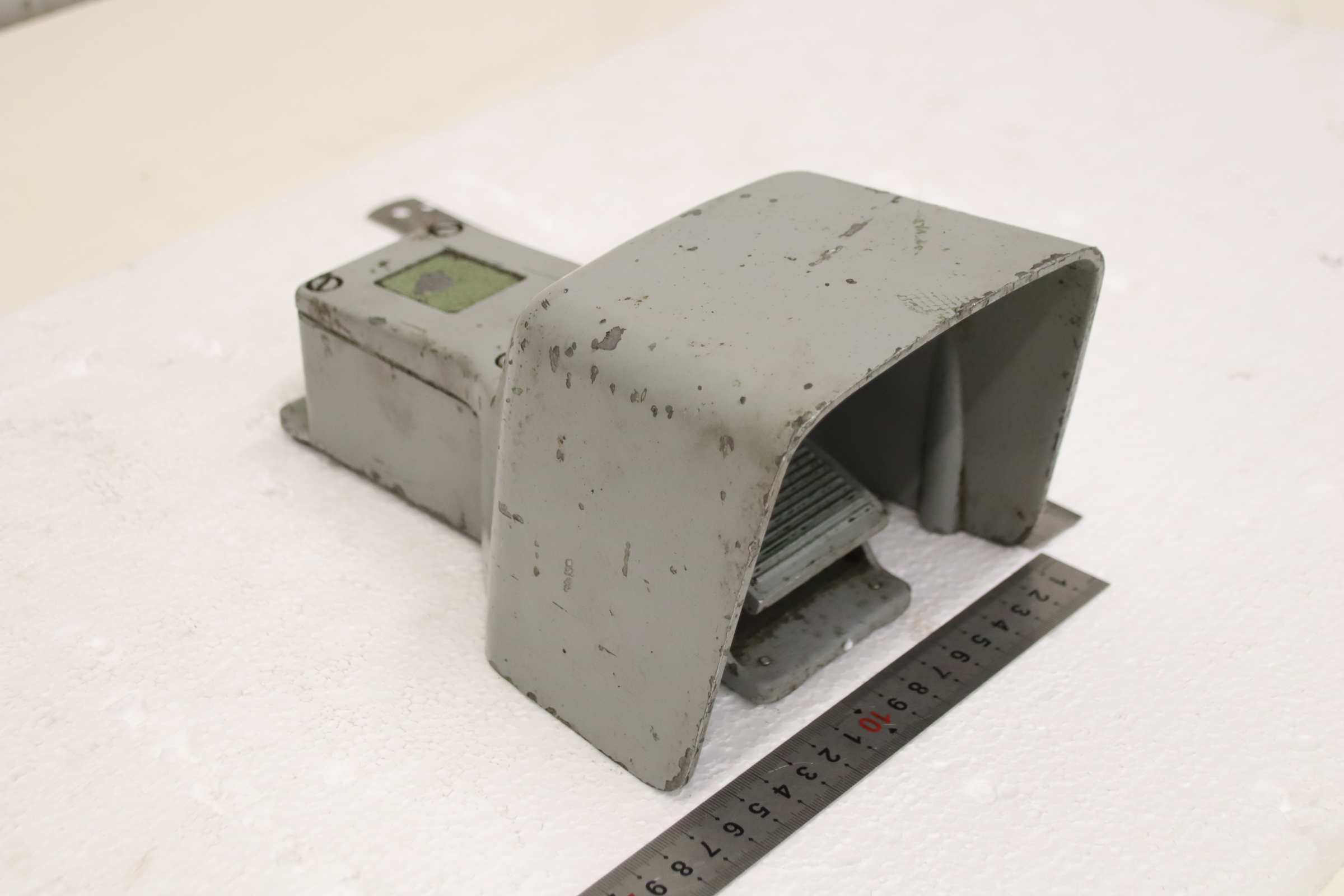 Fußschalter von unbekannt - 280/160/H130 mm – Bild 2