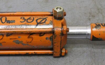 Alternative view of Hydraulikzylinder von unbekannt - Hub 40 mm