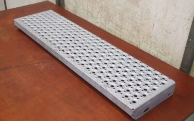 Gitterrosten Lochrost von Stahl** - 1000 x 270 x 75 mm