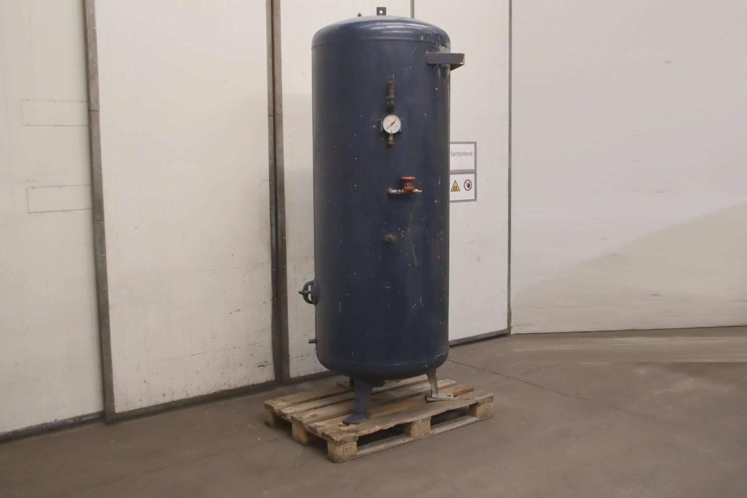 Druckluftbehälter von ELEKTRON-COMBH - 1000 L 11 bar